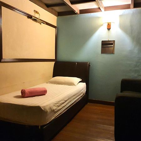Travel Hub Highstreet Hostel Κουάλα Λουμπούρ Εξωτερικό φωτογραφία