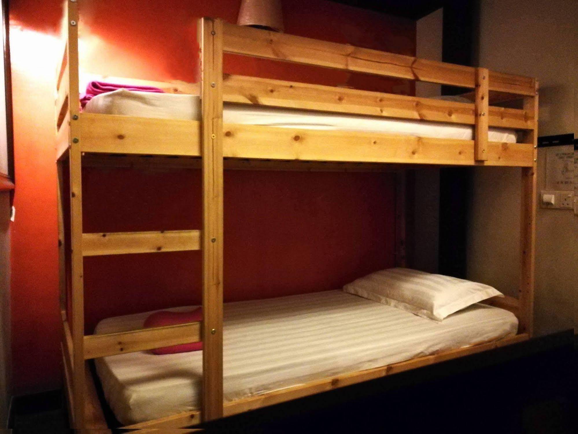Travel Hub Highstreet Hostel Κουάλα Λουμπούρ Εξωτερικό φωτογραφία