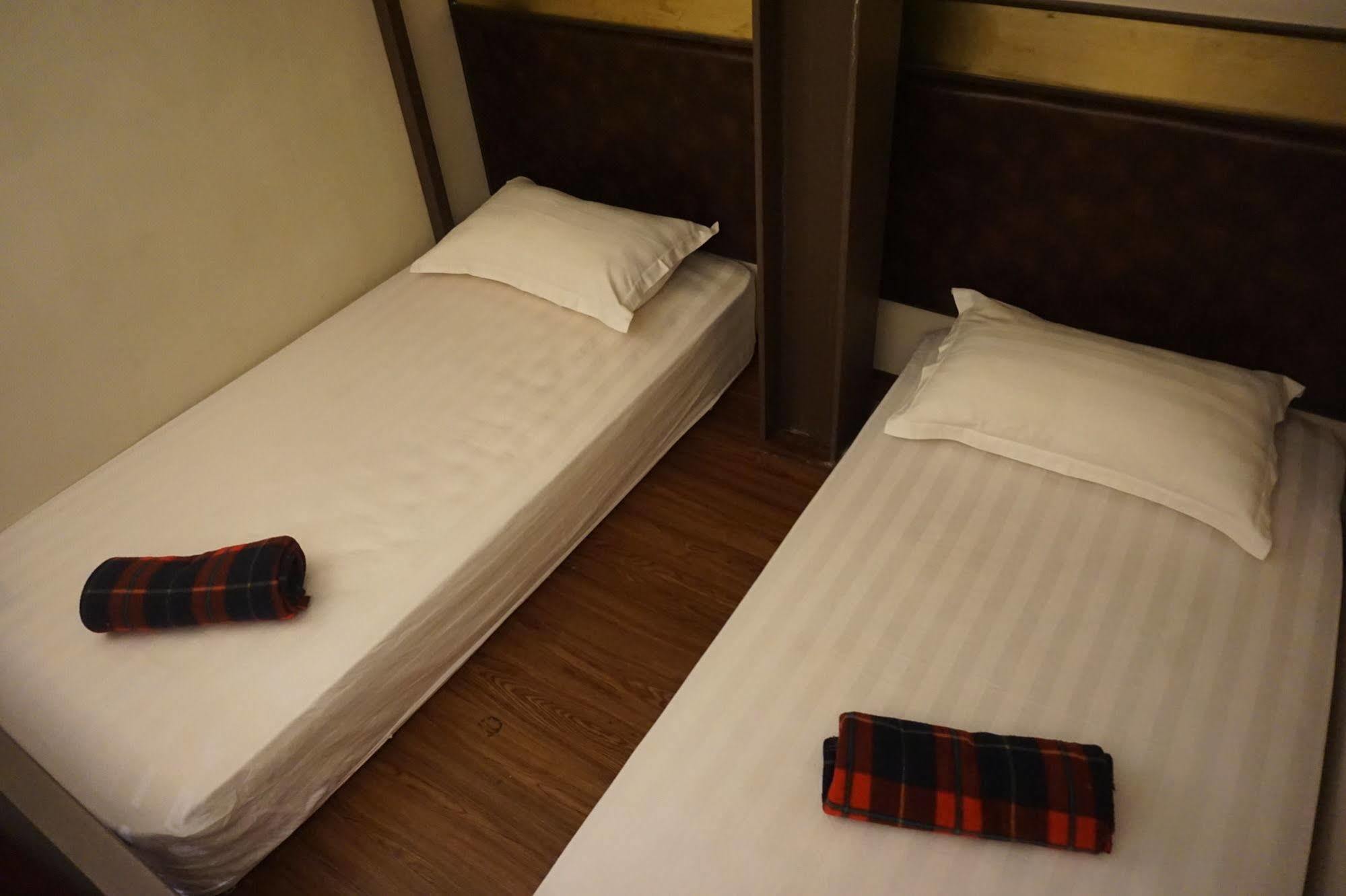 Travel Hub Highstreet Hostel Κουάλα Λουμπούρ Εξωτερικό φωτογραφία