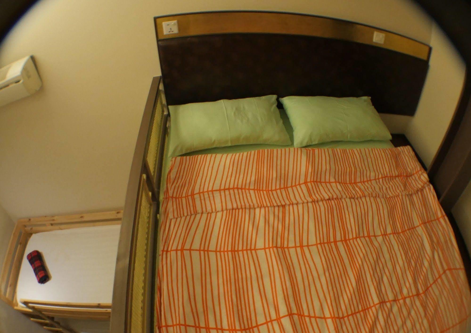 Travel Hub Highstreet Hostel Κουάλα Λουμπούρ Εξωτερικό φωτογραφία